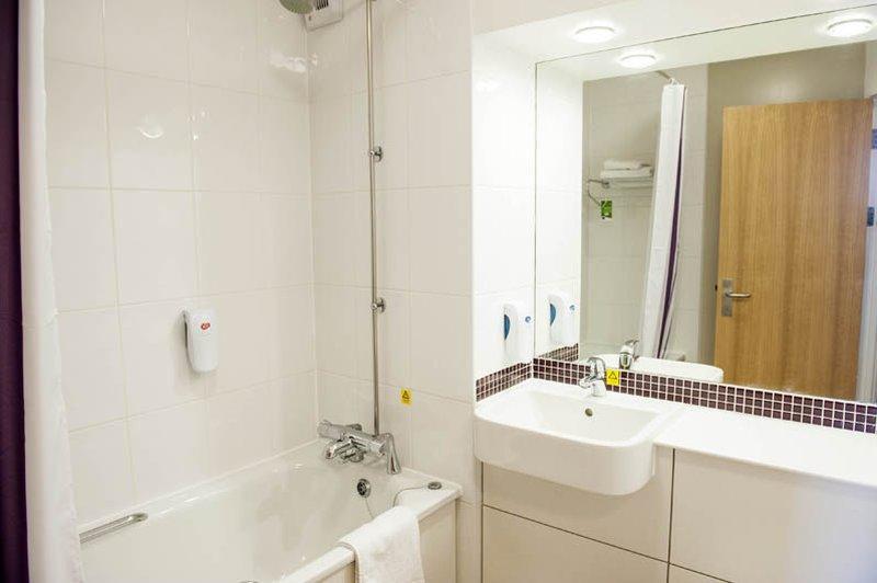 Premier Inn Huntingdon Eksteriør bilde