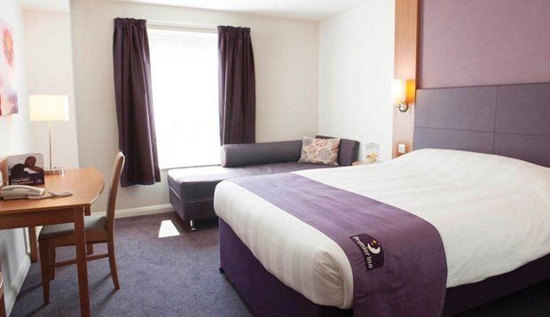 Premier Inn Huntingdon Eksteriør bilde